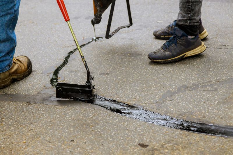 Blacktop Sealcoating in Miami Dade County, FL